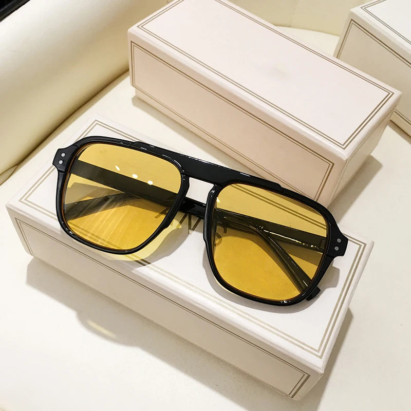 Fashion Oversized Yellow Square Sunglasses Women 2021 Design Rivets Decor Acrylic Rectangle Sun Glasses Shades Eyewear Wholesale